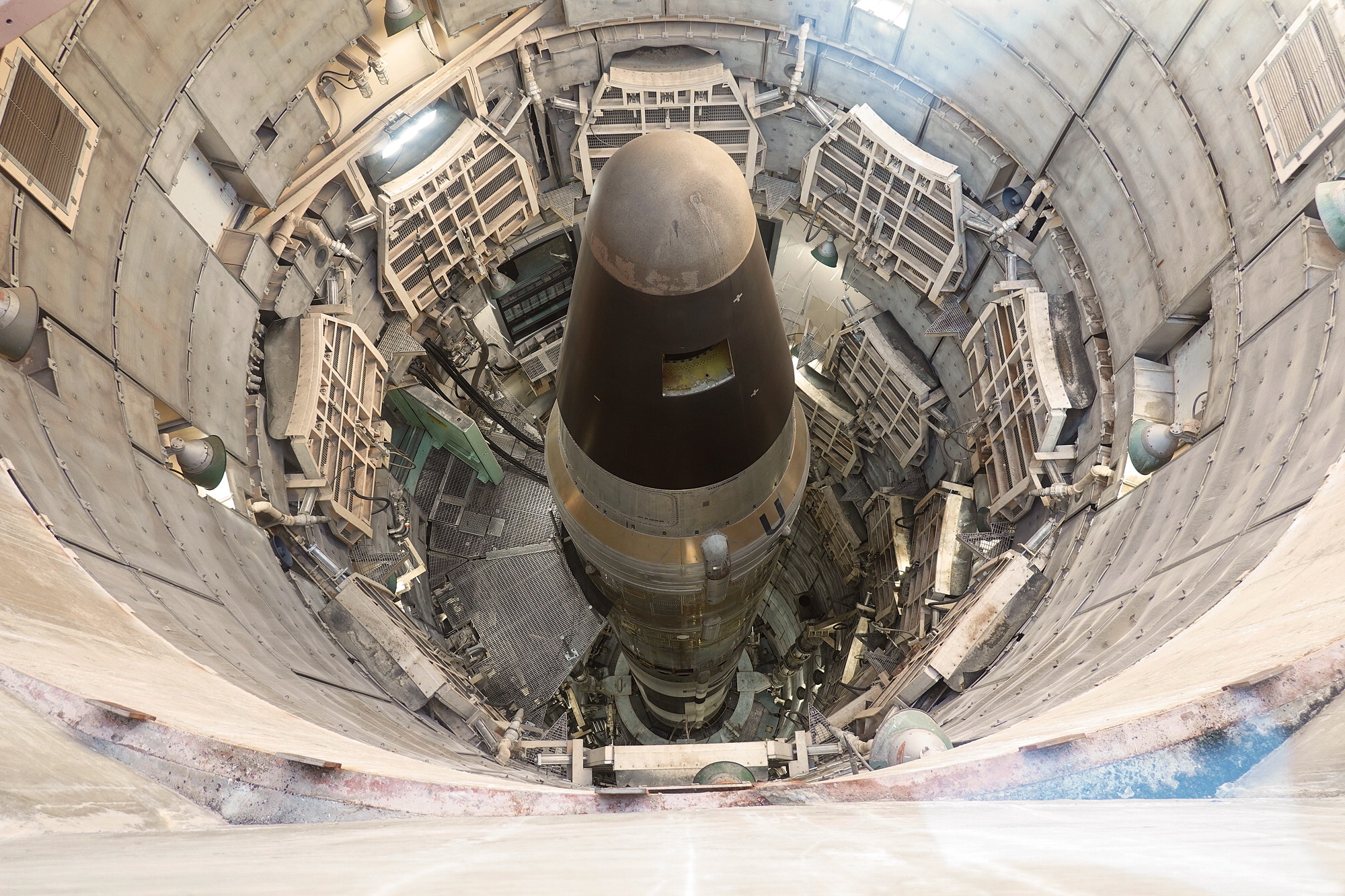 A Tital ICBM.  Scary!